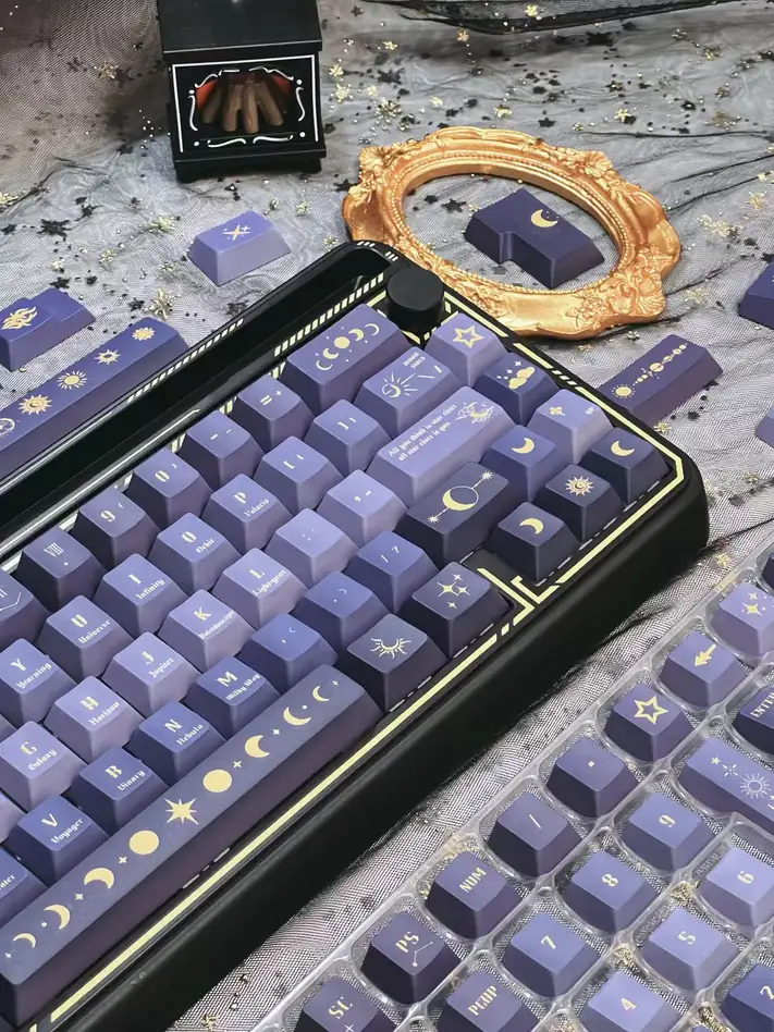 Sun, Moon and Stars Keycaps
